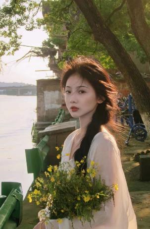 替身女配看见弹幕后TXT百度